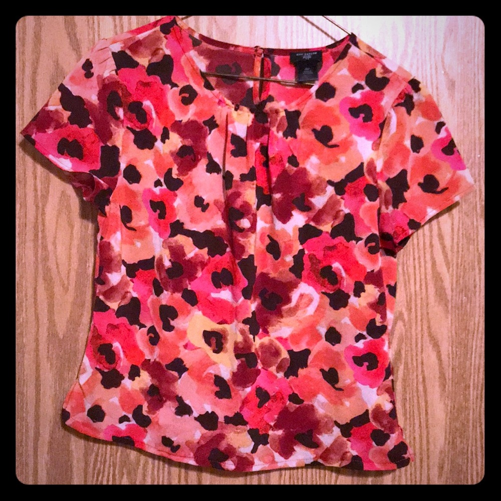 EUC Ann Taylor blouse